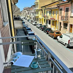 Sole E Mare - Viareggio